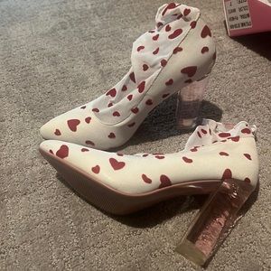 Red hearts slipper heels